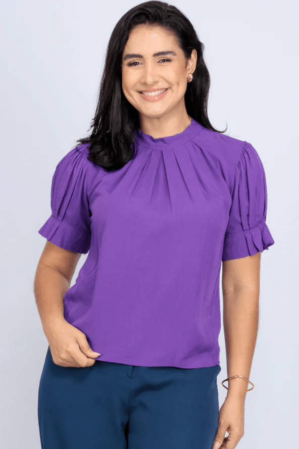 Blusa Manga Curta Plissada Viscose Juliana Uva - Image 4