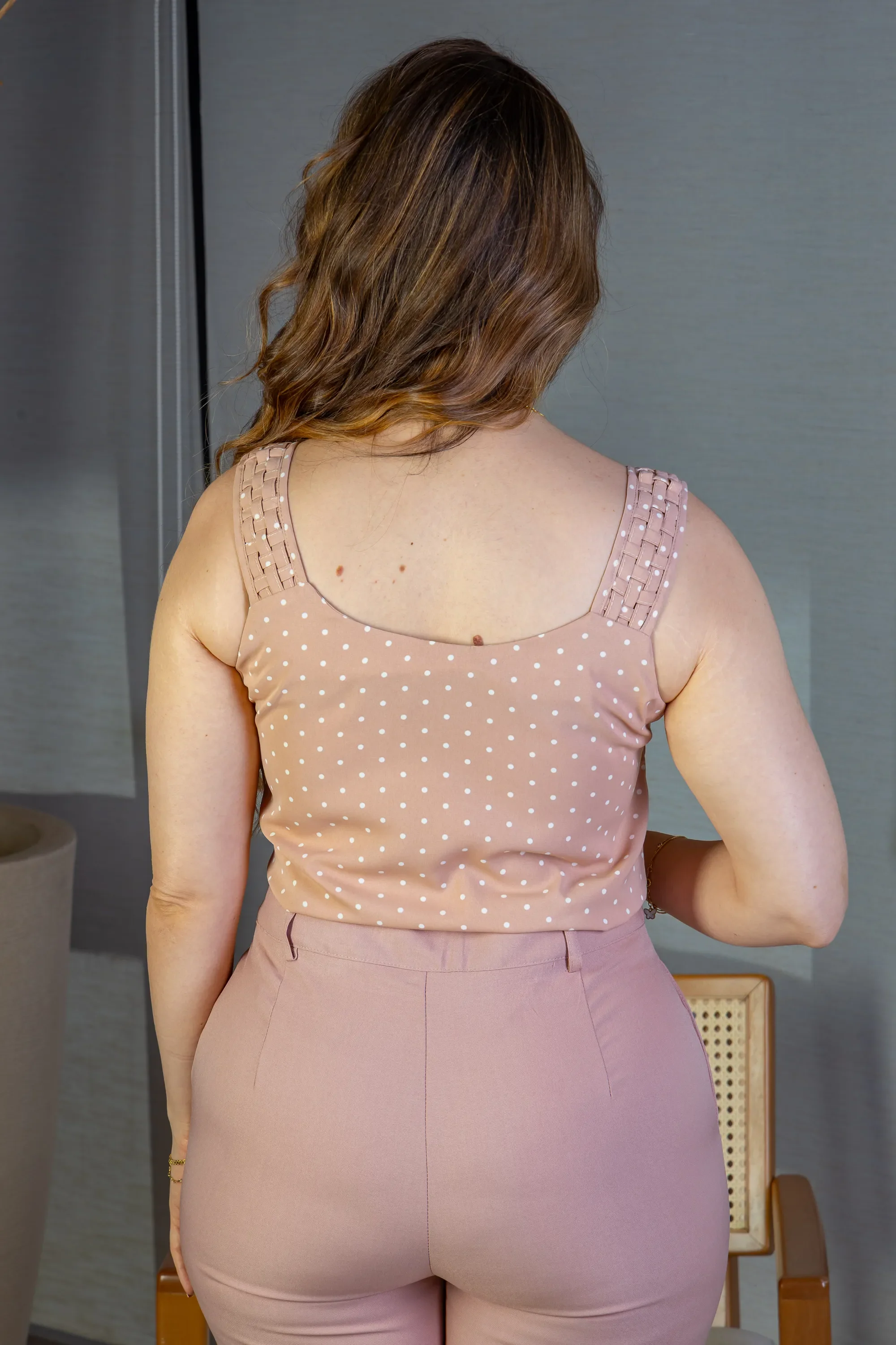 Blusa Regata Detalhe Alça Estampada Poá Crepe Classic Isabel Rose - Image 11