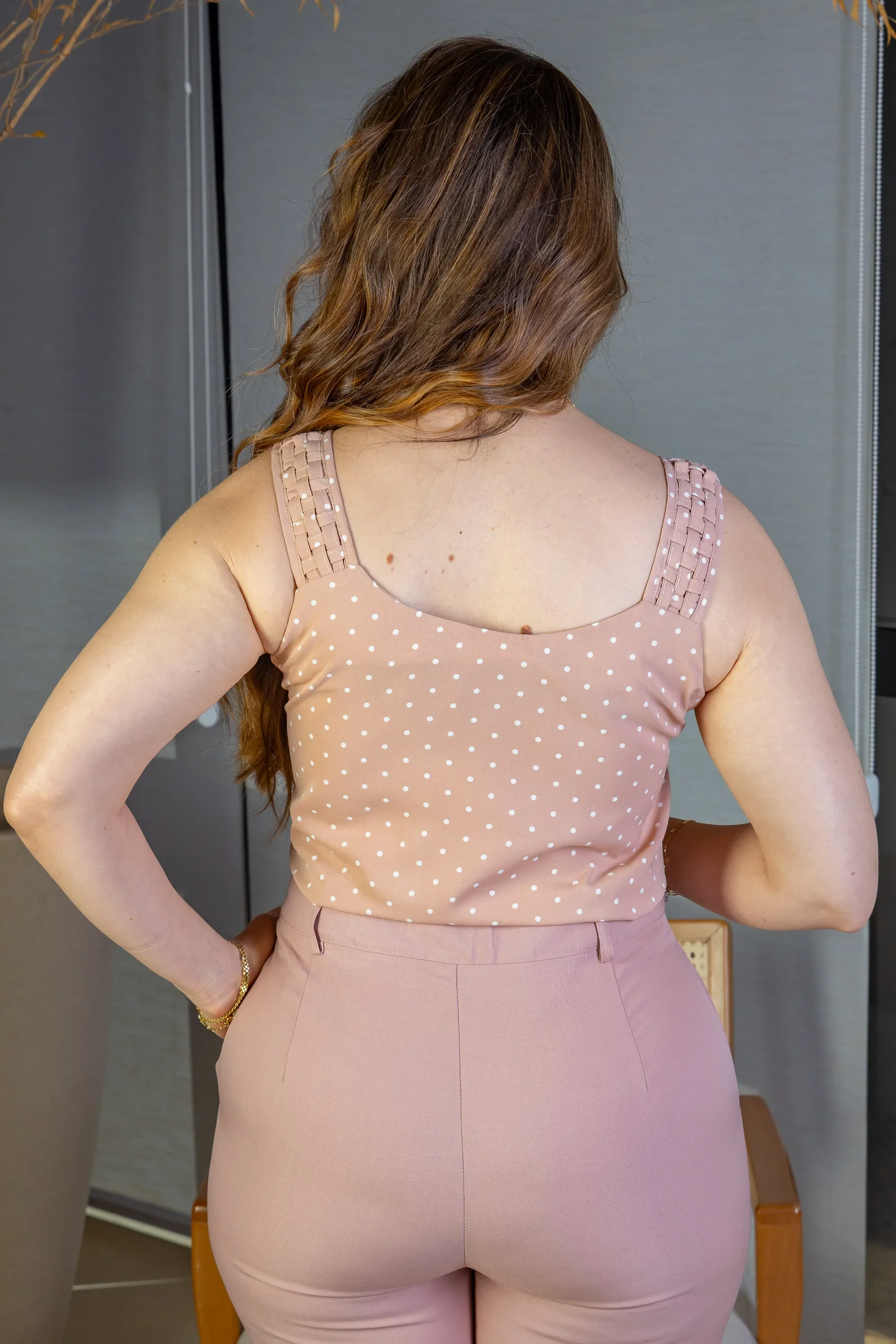 Blusa Regata Detalhe Alça Estampada Poá Crepe Classic Isabel Rose - Image 7