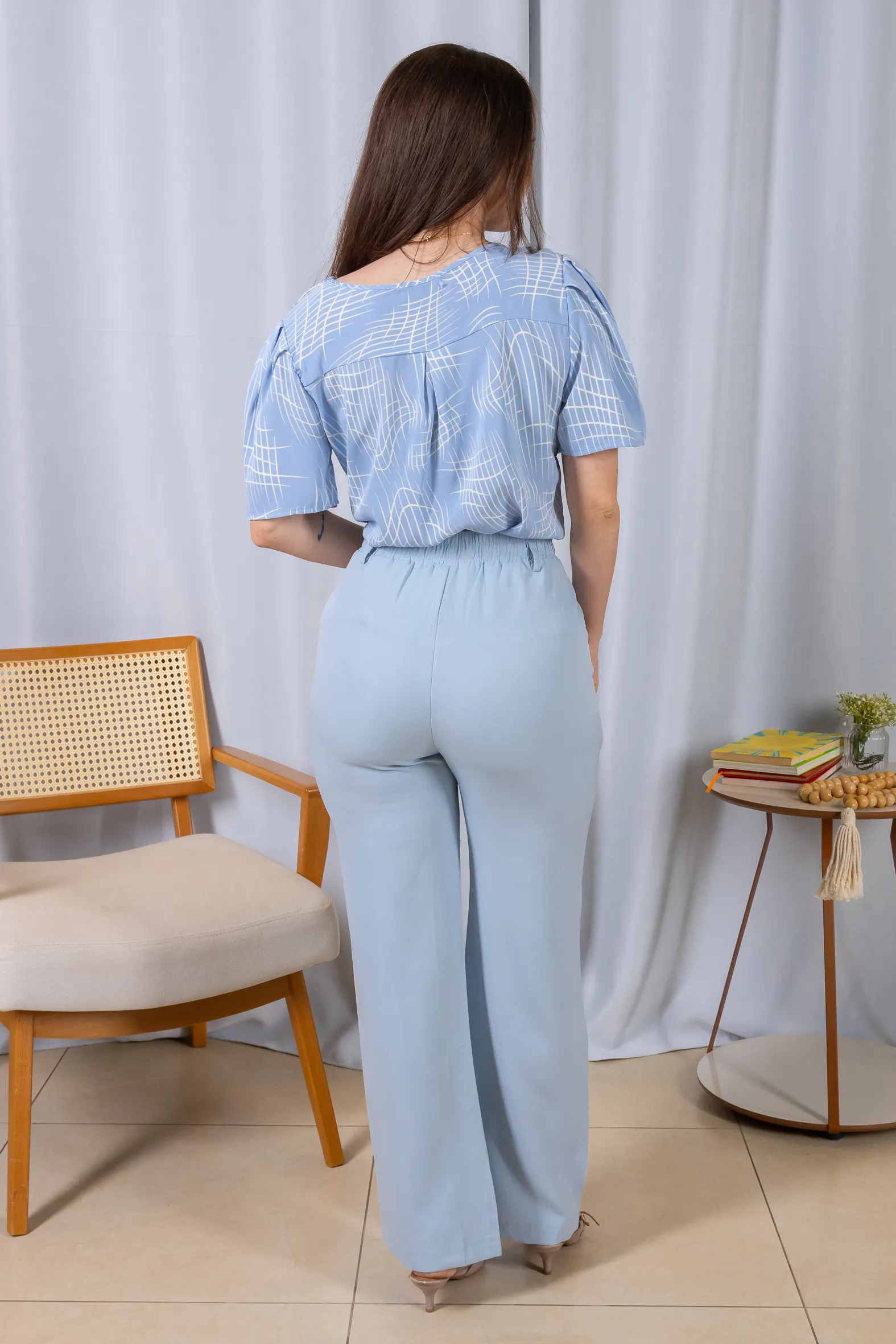 Calça Pantalona Alfaiataria Botão Encapado Margareth Azul - Image 15