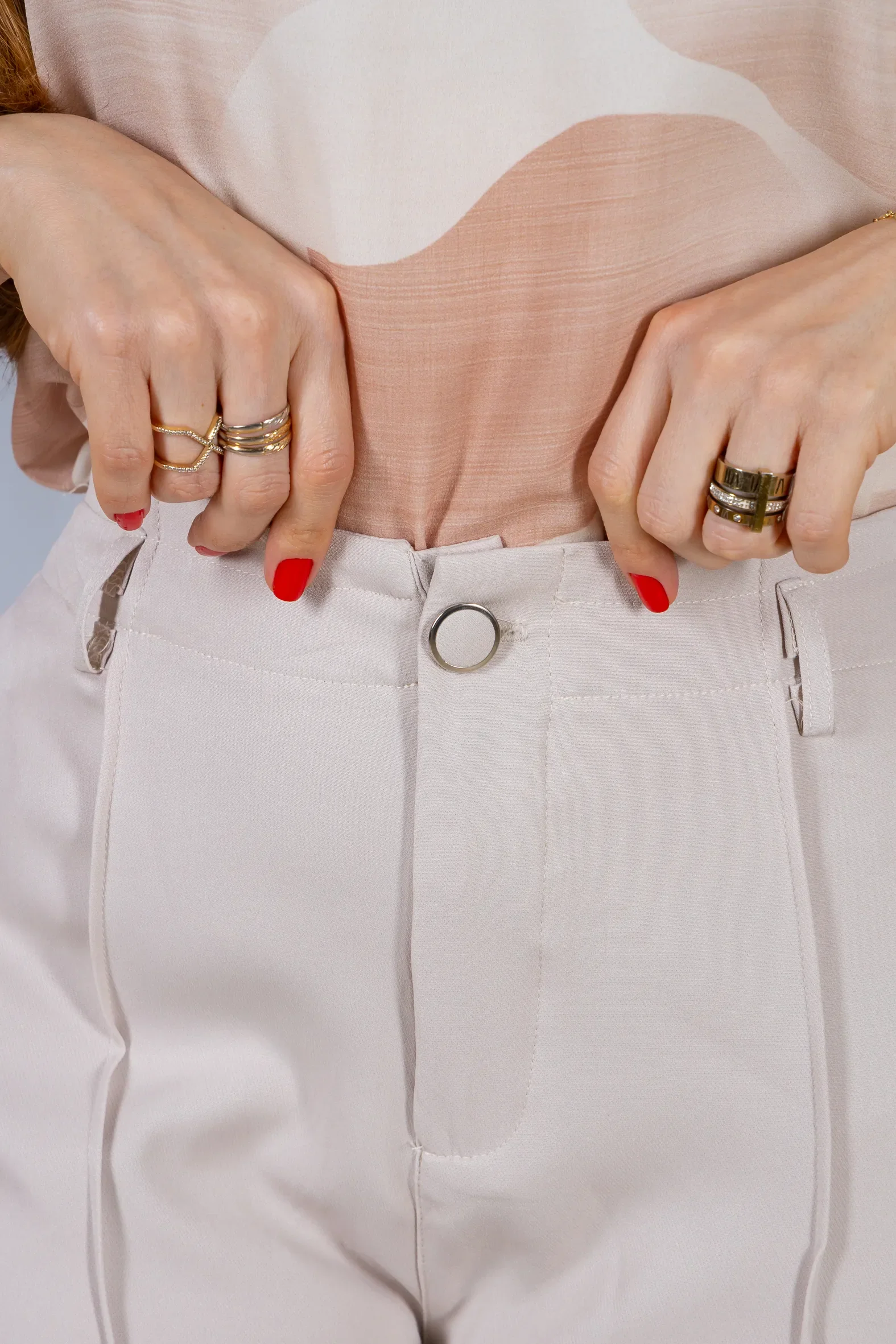 Calça Pantalona Alfaiataria Botão Encapado Margareth Creme - Image 7