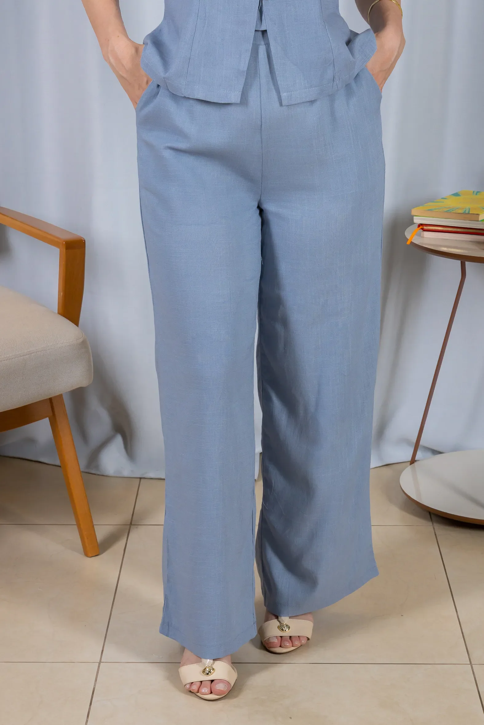 Calça Pantalona Cós com Elástico Visco Linho Flávia Azul - Image 7