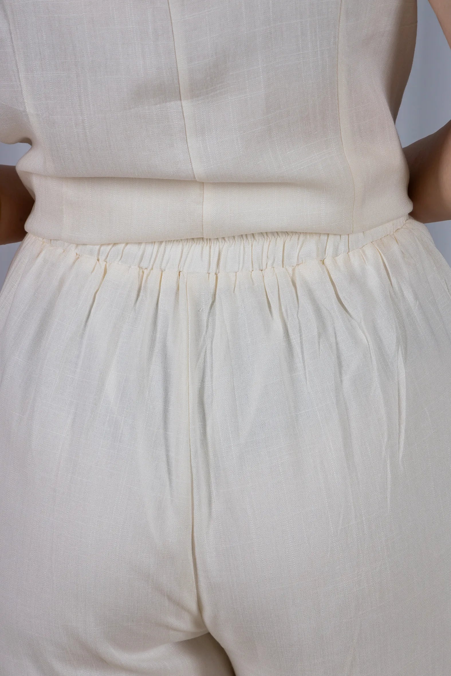 Calça Pantalona Cós com Elástico Visco Linho Flávia Branca - Image 10