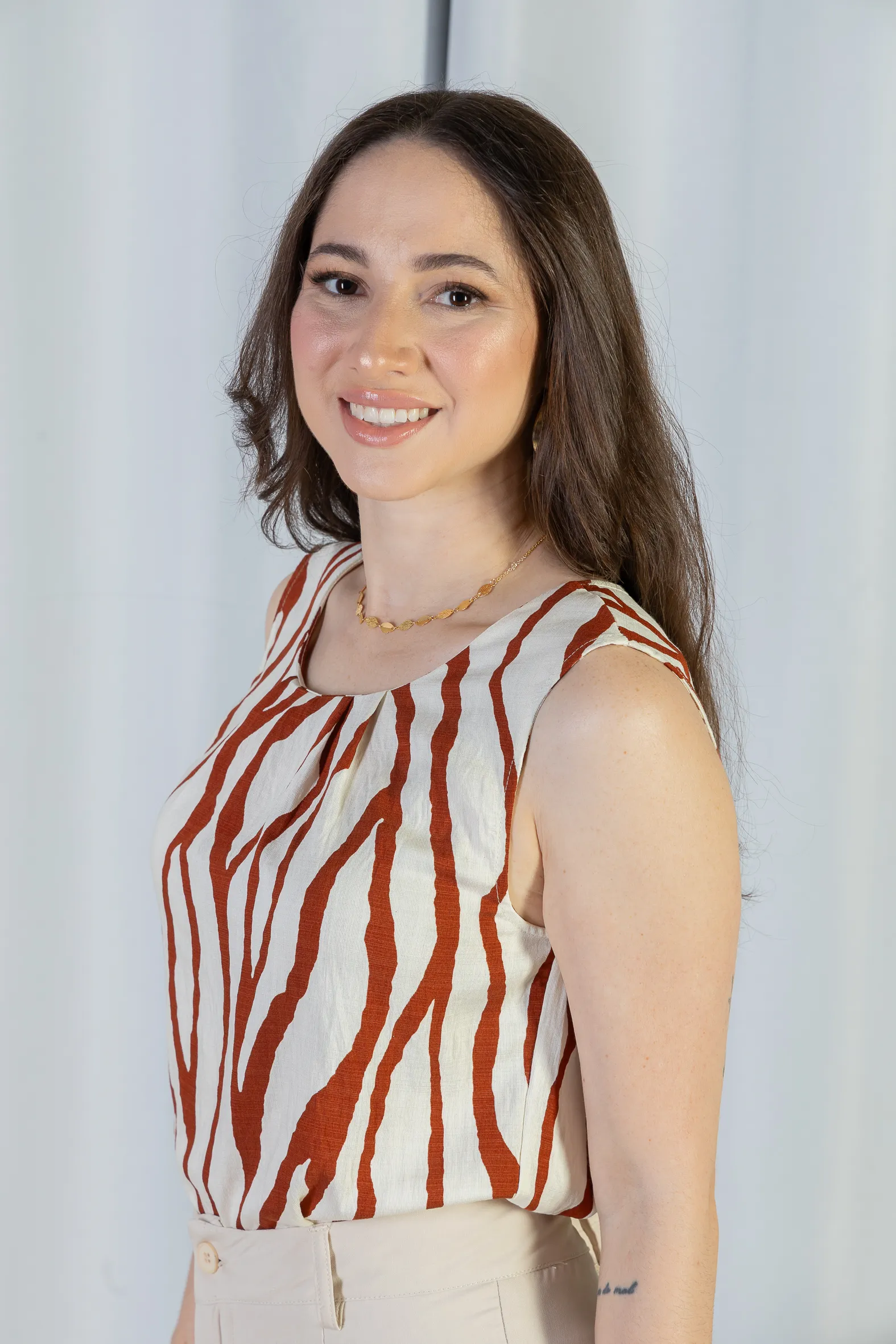 Regata Pregas Colo Visco Brise Valquíria Estampada Vermelha - Image 4