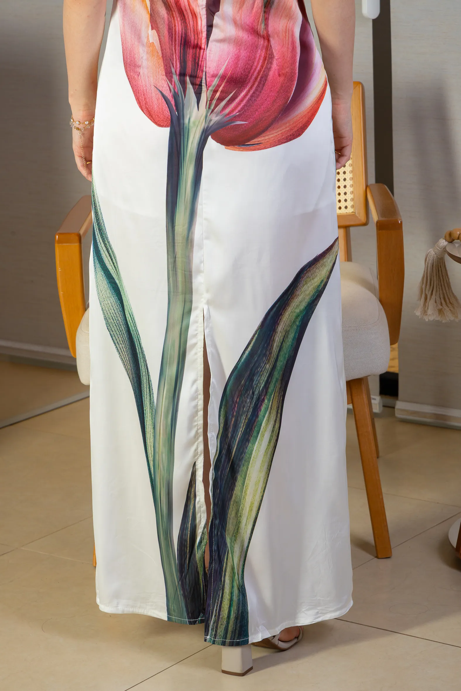 Vestido Tomara Que Caia Detalhe Fenda Crepe Acetinado Camila Pitanga Estampado Branco - Image 6